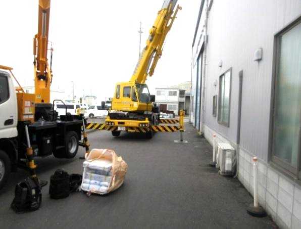 熱中症対策（夏場の灼熱地獄対策）として屋根に遮熱シートを設置しました